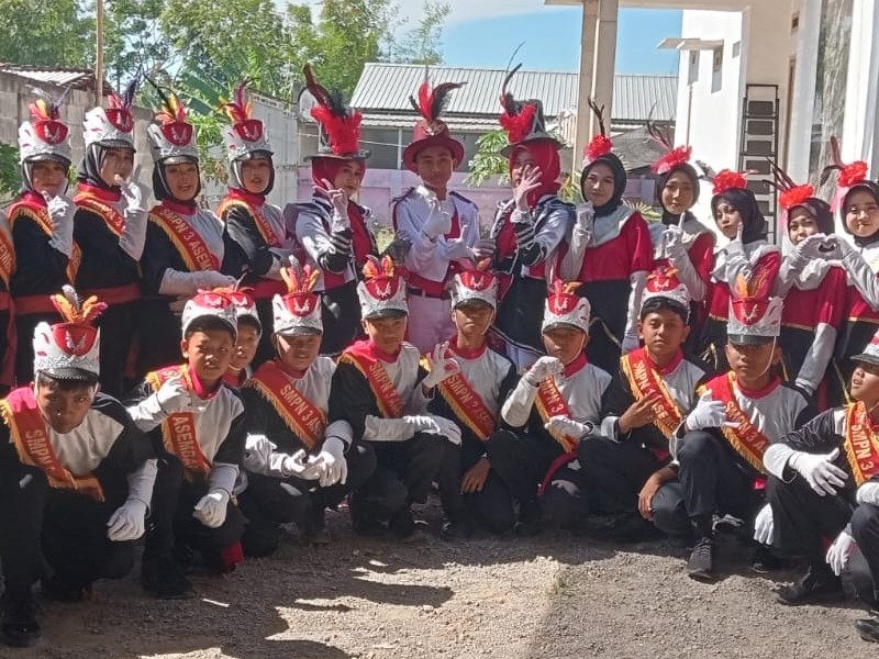 Pawai Drumband