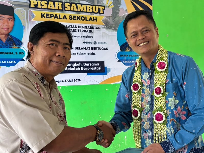 Pisah sambut Kepala SMPN 3 Asembagus